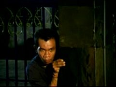 คลิปหลุดทางบ้าน ลูกชายเมายาบ้า บังคับให้แม่อมควยงัดควยมายัดปาก อมจนมิดน้ำแล้วให้กินน้ำว่าอีกแนวซาดิสต้องดูสะใจมากๆ