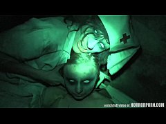 คลิปโป้ ฮาโลวีน2019 ไปล่าท้าผีโรงพยาบาลล้าง โดนซอมบี้นางพยามบาลนมใหญ่ จับเย็ดสะหายหลอนเลย