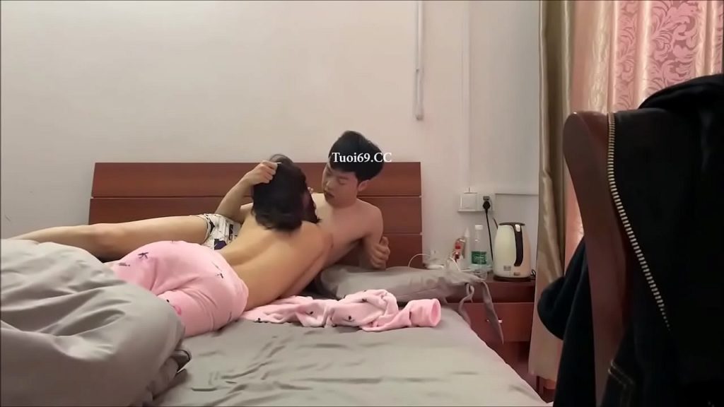 คลิปxเด็ด ไทยวัยteenน่ารักใส่ๆยั่วเย็ดหีไร้ขน หีกระทิน่าเลียอายุยังน้อยทำไมร่านจัง