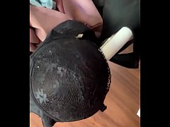 ลูกชายแอบเอาเสื้อในแม่ มาชักว่าว น้ำแตกใส่ไหลเยิ้ม