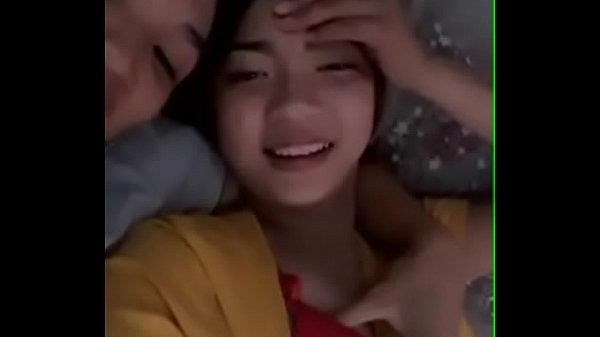 ไอ่ลูกเลว ชวนแม่ไปนาแล้วหลอกข่มขืนคาผ้าถุง เย็ดกันกลางแจ้งแบบนี้เลยสุดจริงๆ