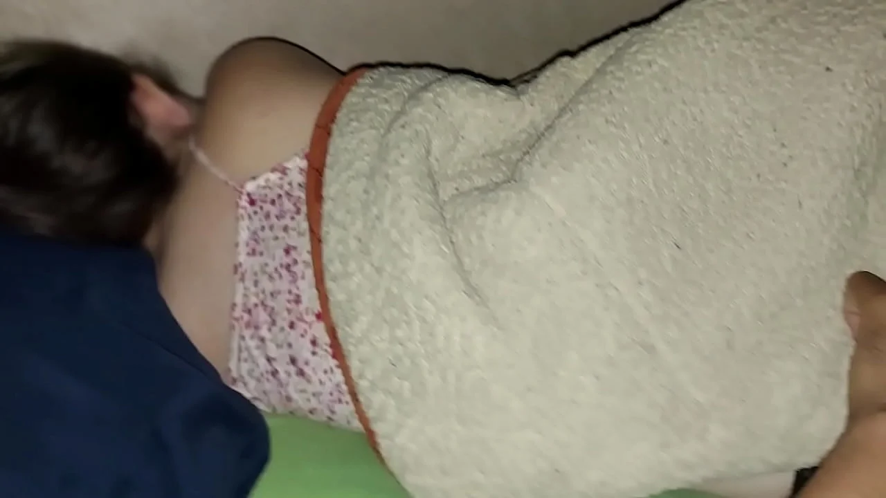 ตั้งกล้องเย็ดแฟน เปิดซิงห้องใหม่เมียนอนนิ่งเลย สงสัยเอาไม่มันนะไอ่น้อง