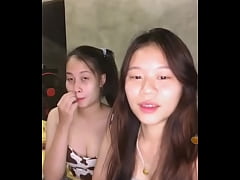 หลุดไทย บีไก้ไทย สองสองวัยรุ่นน่าเย็ดxxxใส่เสื้อสายเดี่ยวเต้นยั่วบิ้วอารมย์คนดู