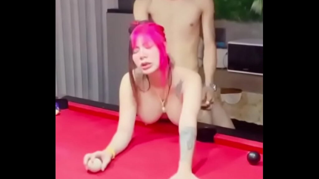 หลุดโอนลี่แฟน irenkapong1 สาวอึ๋มคนดังสักลายเต็มตัว เย็ดกัยผัวที่โต๊ะสนุ๊กxxxท่าหมาในพลูวิลล่า ท่าเสียวสุดเด็ด