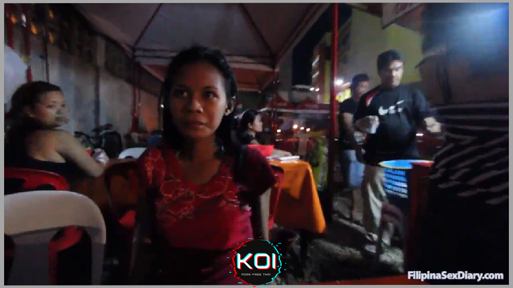 FilipinasexDiary : สาวสลัมในฟิลิปปินส์ พาไปกินอาหารก่อนจะพาไปเย็ดหัวนมใหญ่แตกใส่รูหี